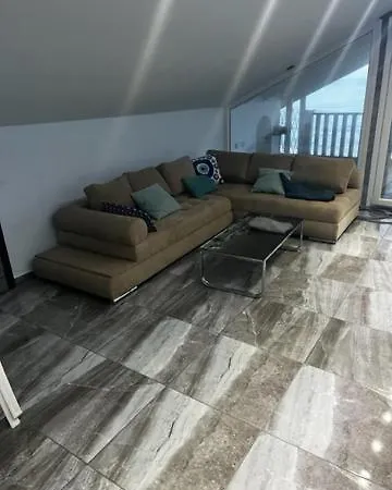 דירה Mesaggala Palace No 3 Firstline Sea