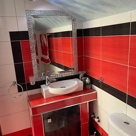 Mesaggala Palace No 3 Firstline Sea Апартаменты *