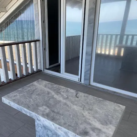 Appartement Mesaggala Palace No 3 Firstline Sea Néa Meságkala